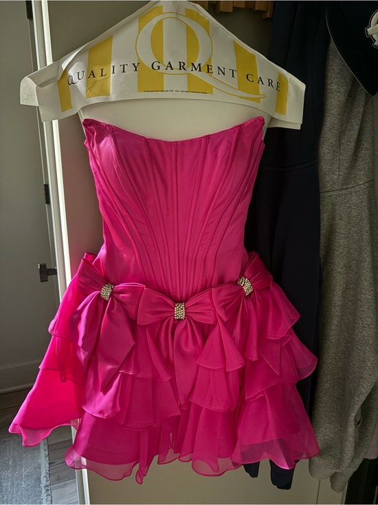 Sherri Hill Dresses & Skirts - Sherri Hill Hot Pink Strapless Ruffle Bow Party Dress